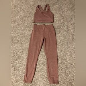 Women’s Quince Mauve Two-Piece Set, size medium